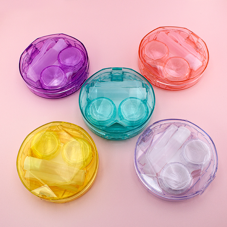 Contact Lens Case Detail 1