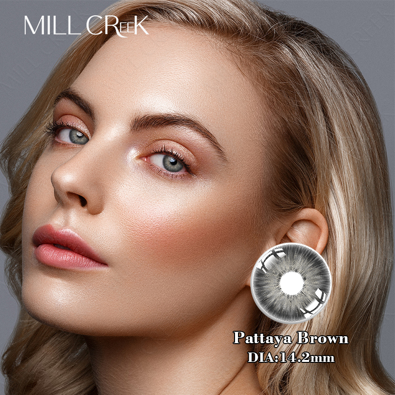 Soft Brown/Green Colored Contact Lenses 14.2mm Diameter 40% Water Content 0.08mm Thickness Natural Design Bulk OEM Orders